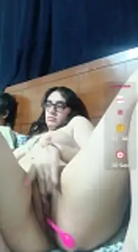 babyelena_ Chat XXX live