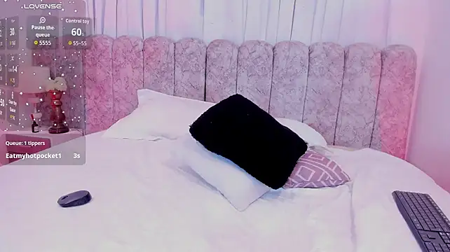 aryaa__ live XXX chat