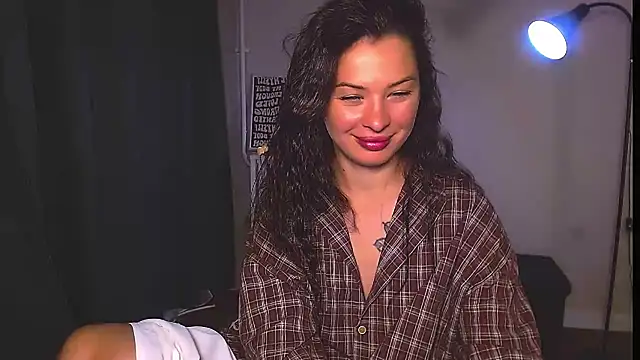 AlexaSven Chat XXX in diretta