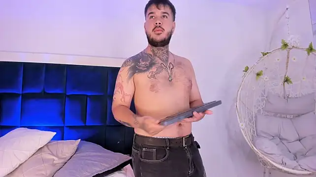 DanteBlossom Adlı Modelin Canlı XXX Sohbeti