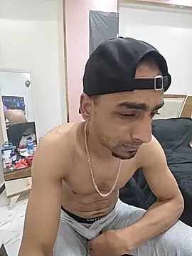 highguy XXX чат на живо
