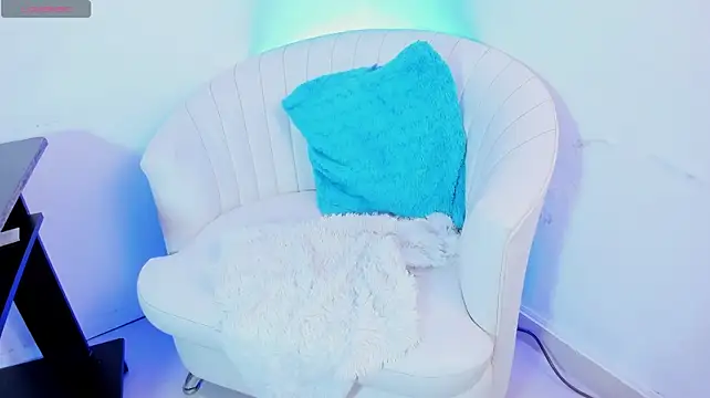 StrongGaze Live XXX Chat