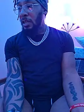 Chat XXX en directo de TooGoodConway23