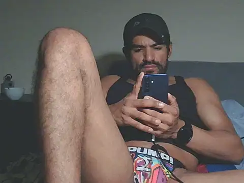 piggylatino: вебкам-шоу