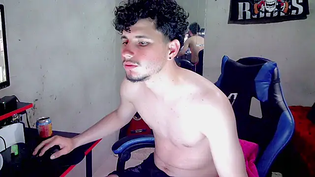 Atom_Hot live XXX chat