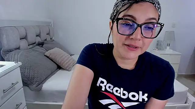 Živý XXX chat Camilaa_bueno