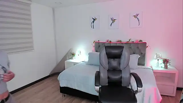 Cat__Moon__ Adlı Modelin Canlı XXX Sohbeti