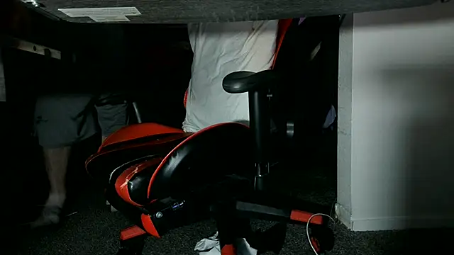Dick_and_muscles – Live XXX-chat