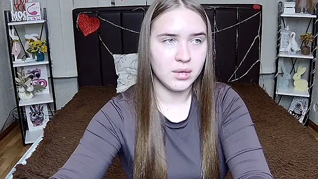 LauraHlot – Naživo XXX chat