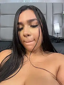 Salo_Angel__ 现场XXX聊天