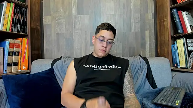 Axton_Wild's Live XXX Chat