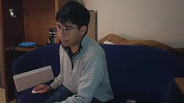 XXX chat uživo modela xdarwin33