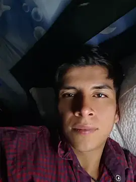 XXX chat uživo modela ZaneHoward