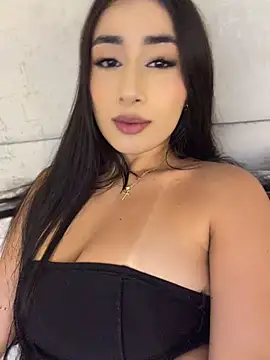 IvonneOwen's Live XXX Chat