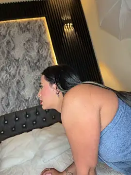 Chat +18 de Nicky_gh ao vivo
