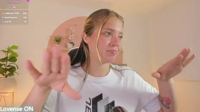 XXX chat uživo modela nataly_rodri