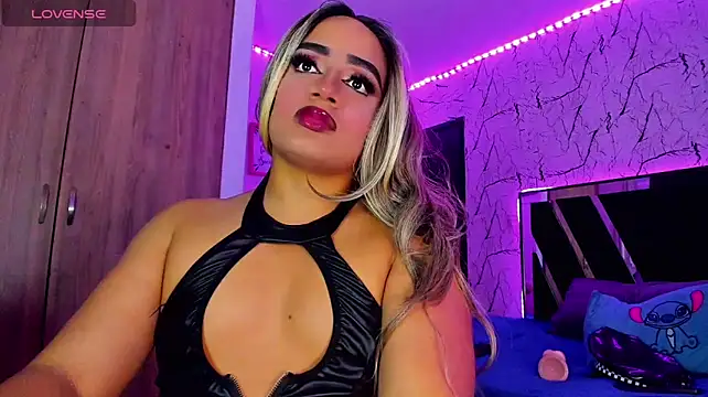 แชท XXX สดของ Amber_bigdick22