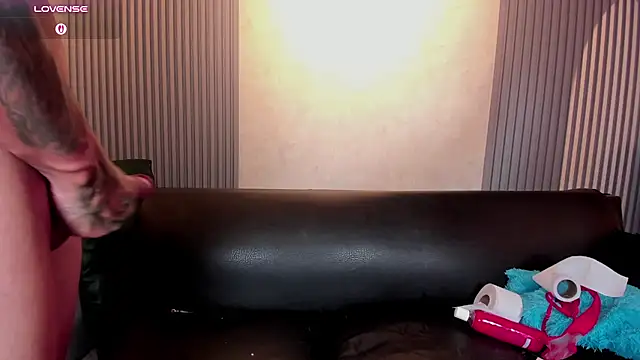 red_point_x Chat XXX live