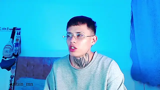 Živý XXX chat _justinmoon2