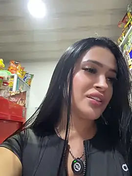 Sara_fun Adlı Modelin Canlı XXX Sohbeti