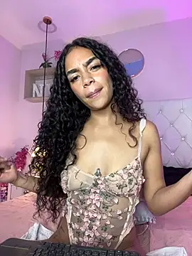 Chat XXX en directo de Novagh_