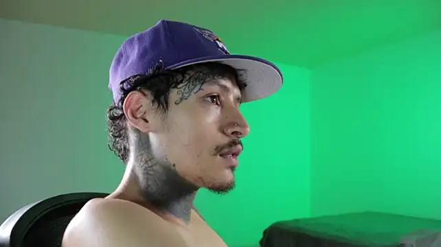 Živý XXX chat trieone