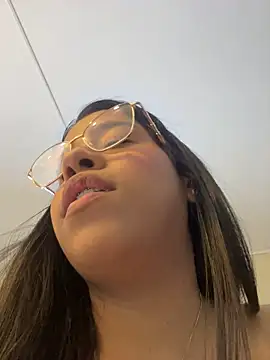 Chat XXX en directo de Marianna_uzcategui