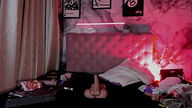 dahianadb Chat XXX in diretta