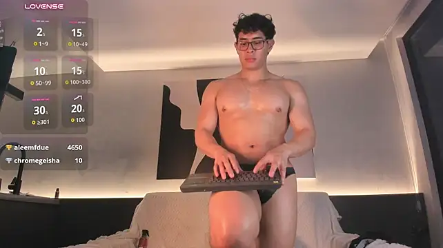 GrayAndrews Chat XXX live