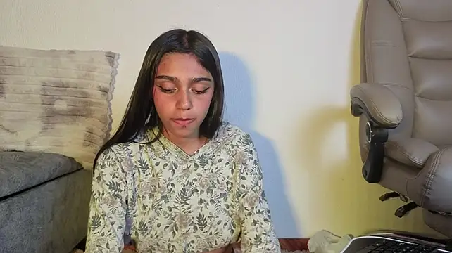 Dafne_girl4u webcam show