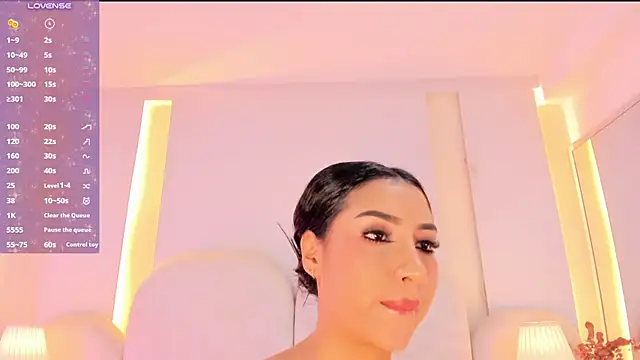 SalomeeBell 现场XXX聊天