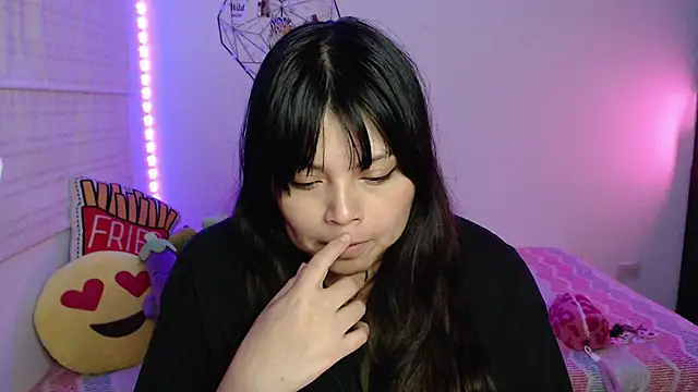 EllieMoonX's Live XXX Chat