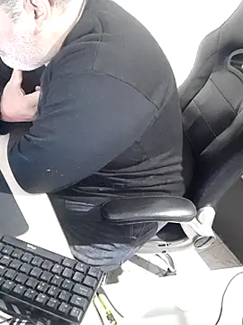 Chatroom XXX en direct de 12Paradarte