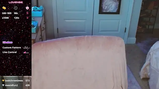 Cateycakes' Live XXX Chat