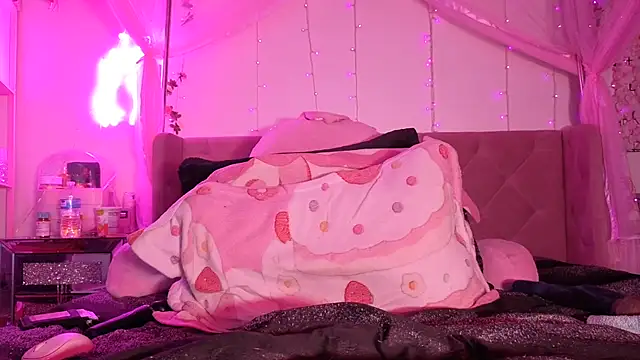VixenCapri's Live XXX Chat