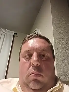 bigguymassage Шоу с уебкамера