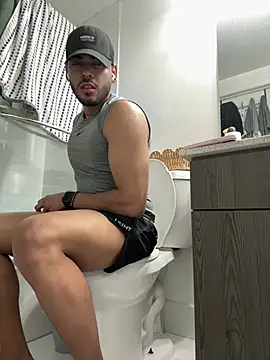Chat +18 de Karimfucku ao vivo