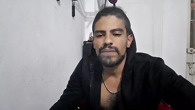 JBond007BBC's Live XXX Chat