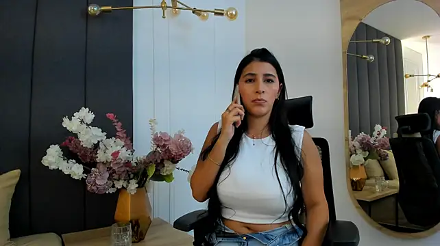SerenaRoss_'s Live XXX Chat