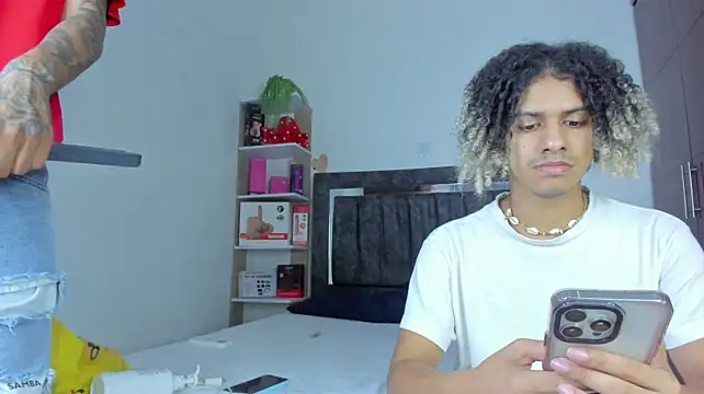 StevenSmith18 XXX чат на живо