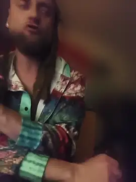 Ozomitro 现场XXX聊天