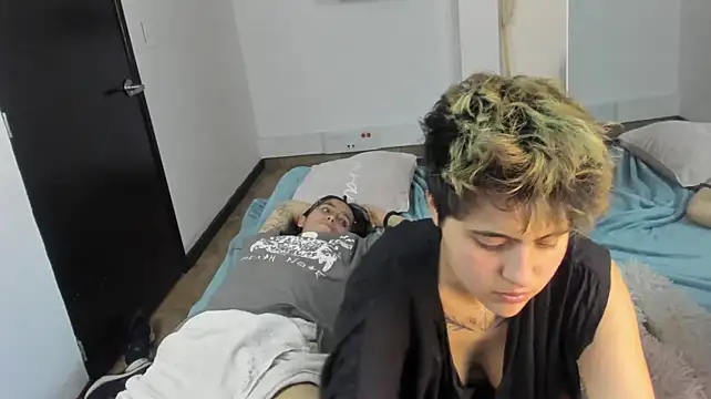 Andy_and_amber 现场XXX聊天