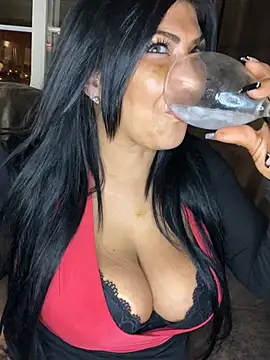 LittleMissEeve's Live XXX Chat