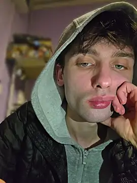 XXX chat uživo modela Bad_Bitch_Boy