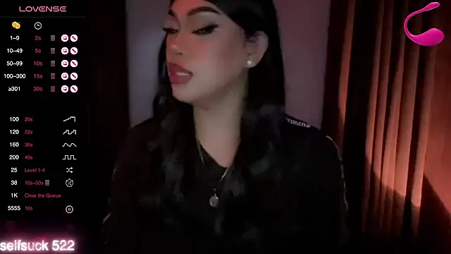 צ'אט XXX בשידור חי של madam_agnes1