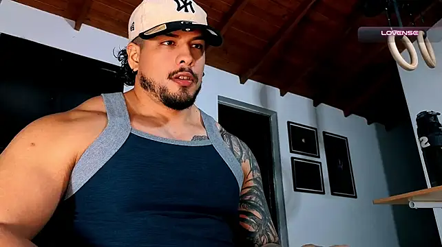 XXX chat uživo modela SilvaBranko