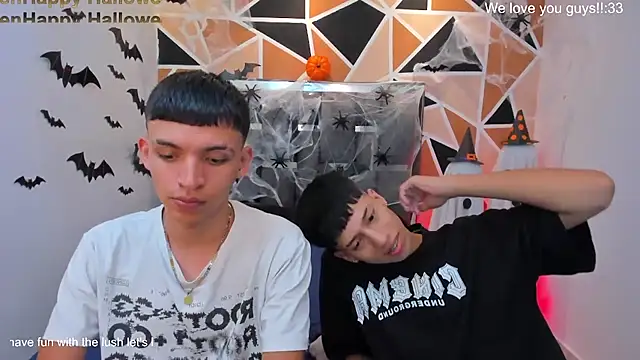 Juan_Nd_Steven Live XXX Chat