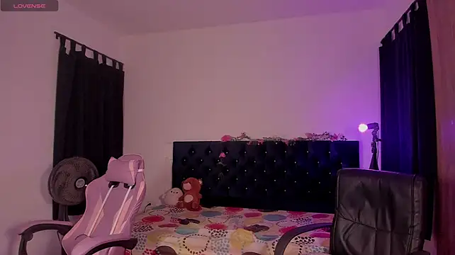 Chat XXX en directo de linsy_lee