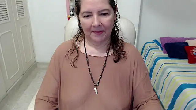 leonela_69 Live XXX-Chat