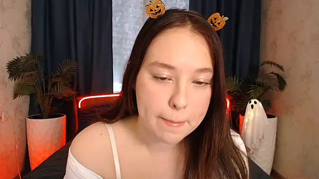 PureLedyn Live XXX chat